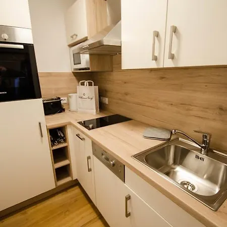 Apartment The Good View By In One Zell am See