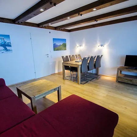 The Good View By In One Apartament Zell am See