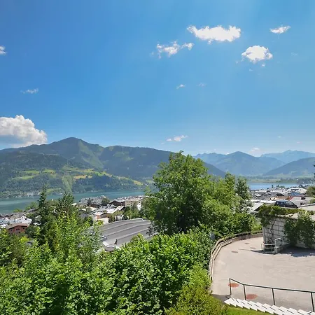 The Good View By In One Apartment Zell am See