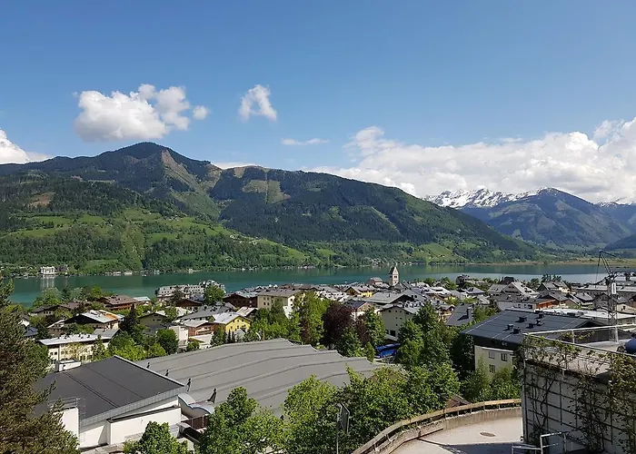 The Good View By In One