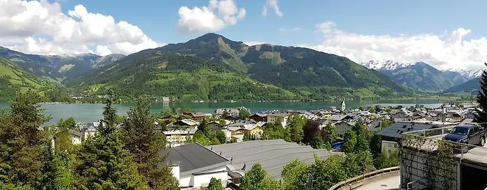 Apartment The Good View By In One Zell am See